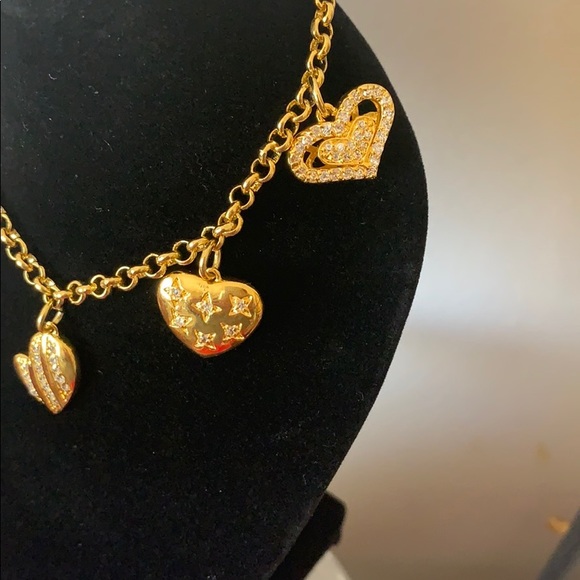 Bracelet with 5 heart charms - Picture 3 of 5